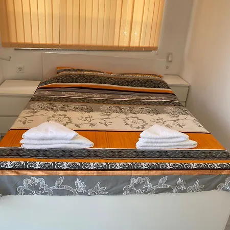 Blue Magenta 2 아파트